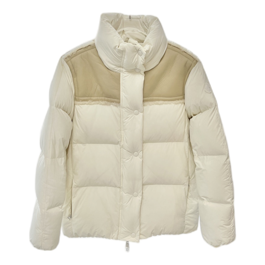 Moncler Jotty Panelled Puffer Jacket – Design-Forward Premium Down