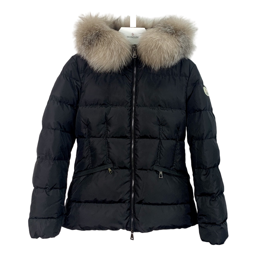 Moncler Cinched-Waist Fur-Trim Hooded Puffer Jacket – Black Cinched Waist Fur Trim Hood