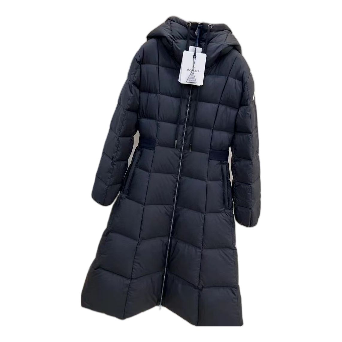 Moncler Drawstring-Hood Fitted Long Puffer Coat – Black Fitted Long Coat Drawstring Hood