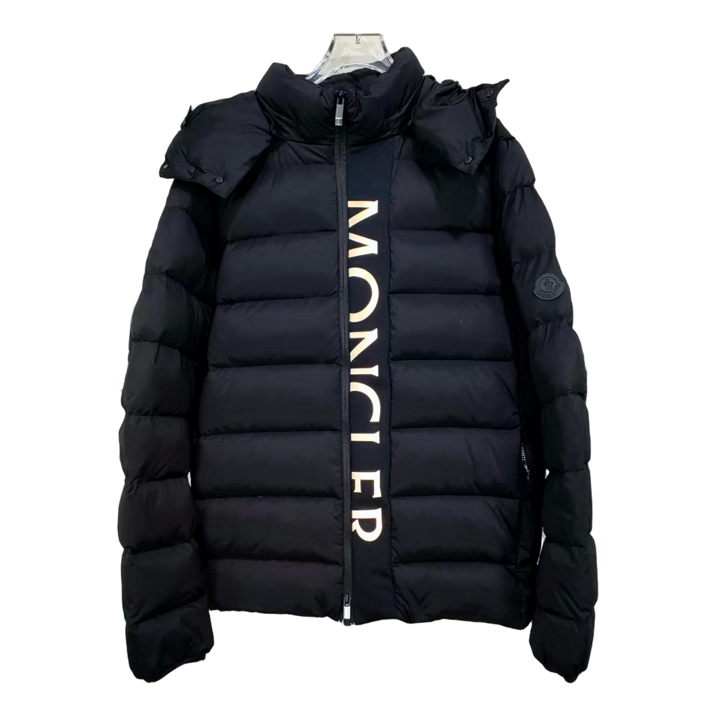 Moncler Madeira Hooded Puffer Jacket – Everyday Luxury