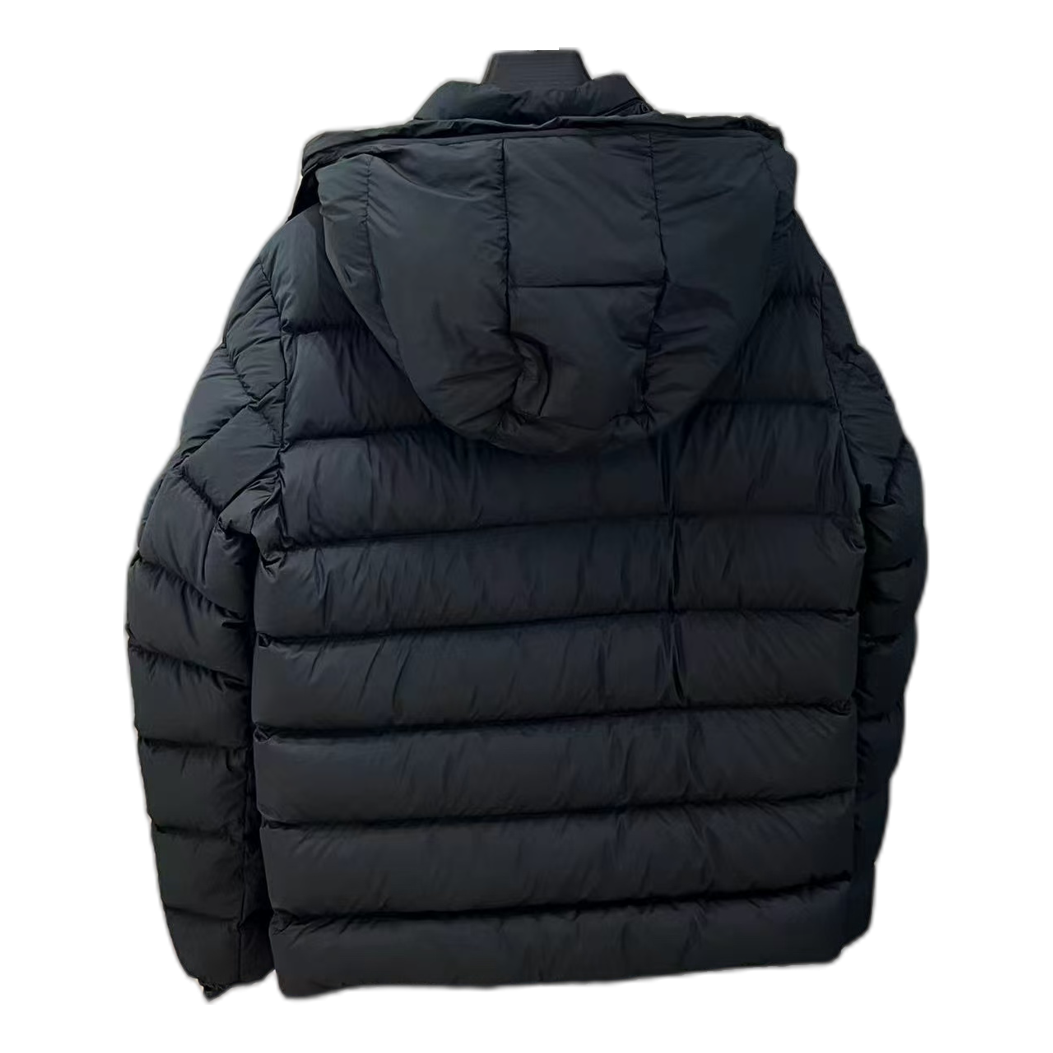 Moncler Madeira Hooded Puffer Jacket – Everyday Luxury