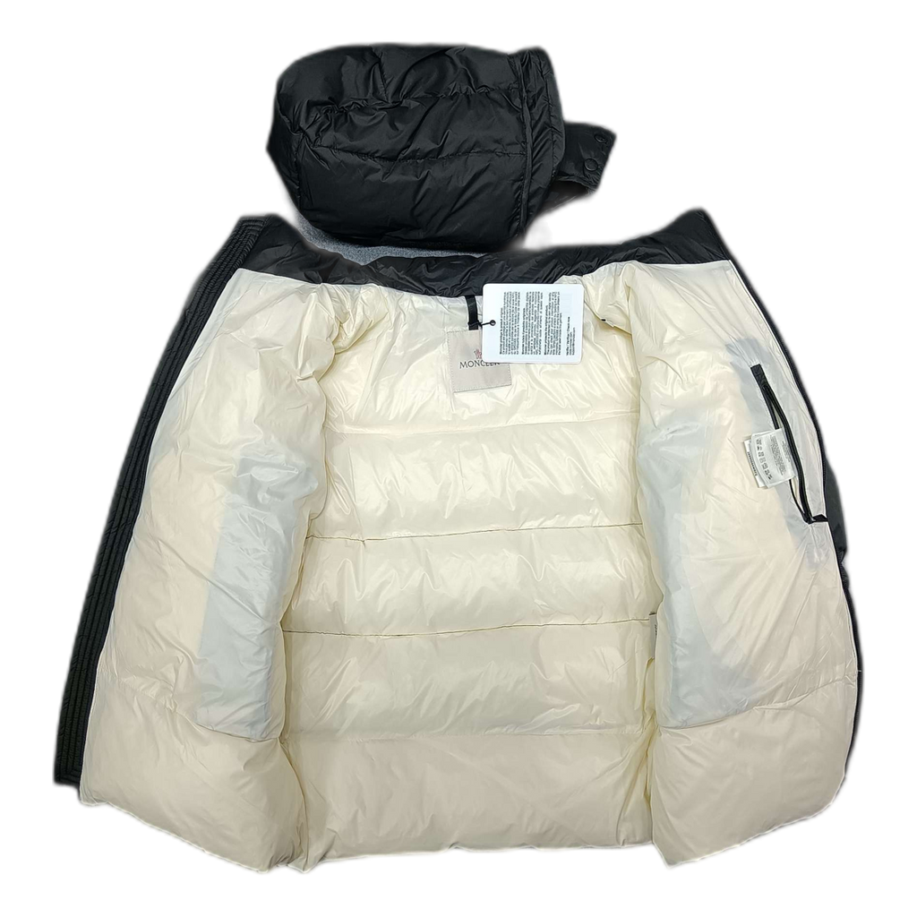 Moncler Contrast-Lined Logo-Hood Puffer Jacket – Black Logo Hood Contrast Lining Premium Down