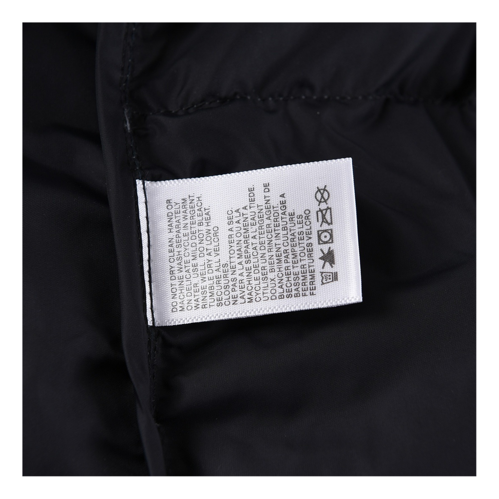 The North Face Contrast-Panel Stand-Collar Puffer Jacket – Two-Tone Winter Essential